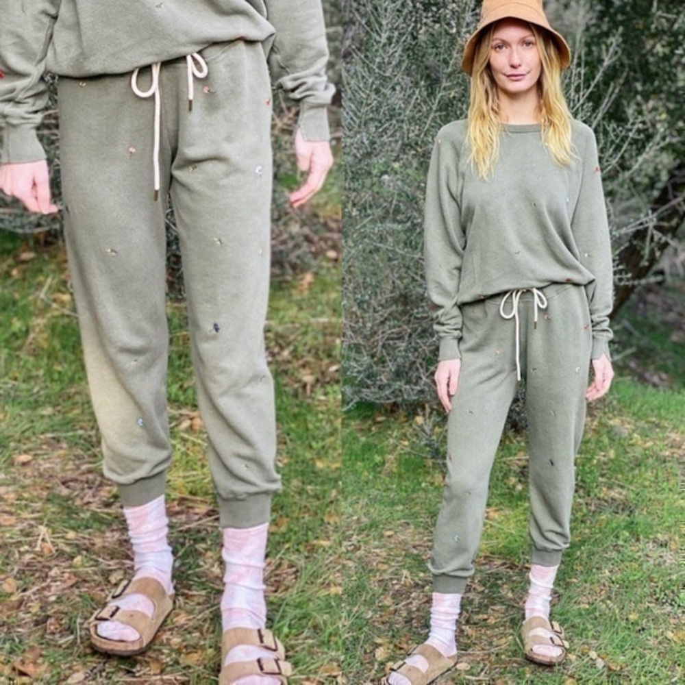 THE GREAT The Cropped Sweatpants Floral Embroidered Army NWT